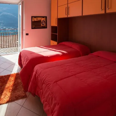 Holiday home Pinky House *