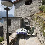 Pinky House Сasa de vacaciones Nesso