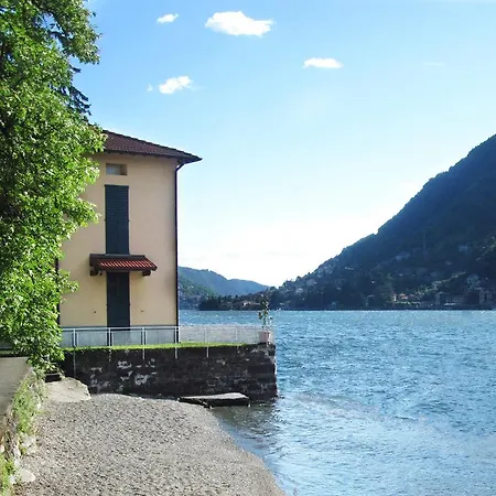 Pinky House Holiday home Nesso
