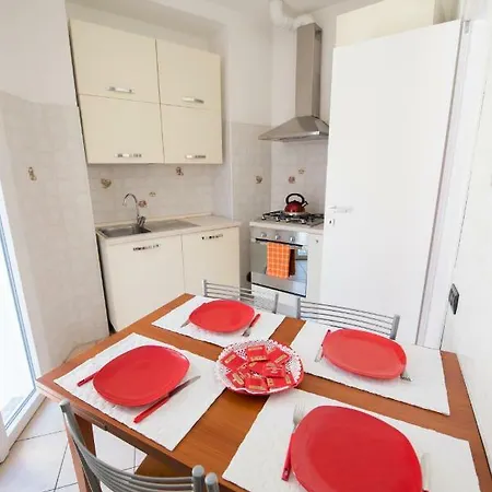 Holiday home Pinky House Nesso
