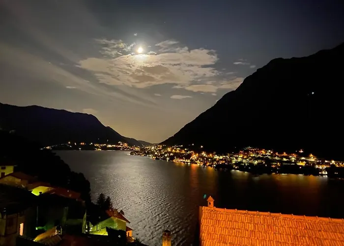 Hébergement de vacances Pinky House Nesso